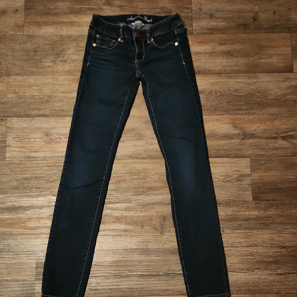 American Eagle Super Stretch Skinny Jeans - Size 4
